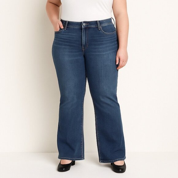 NEW Maurices Womens Jeans 20W Regular Classic Flare Blue Denim Stretch Mid Rise - Picture 1 of 13